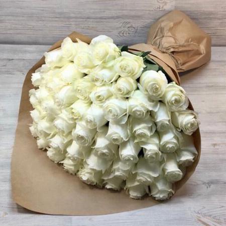 Букет из 51 белой эквадорской розы (70 см)